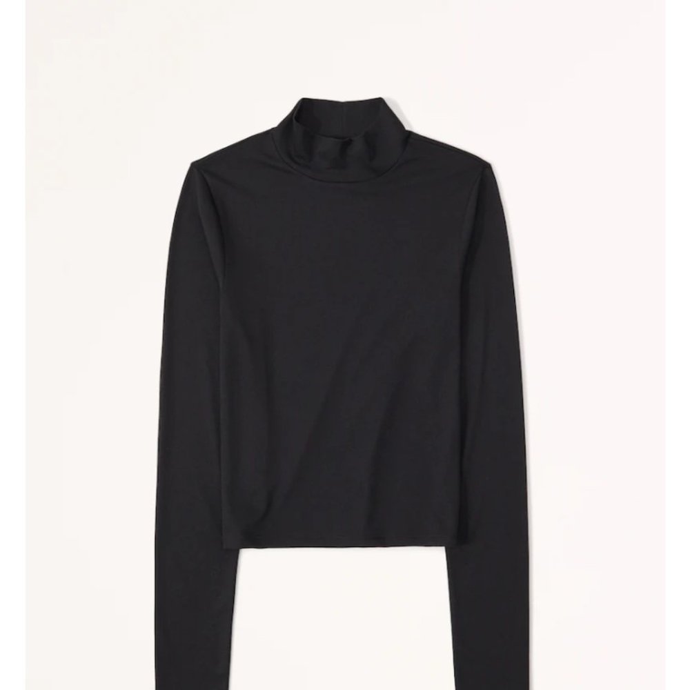 Abercrombie turtle neck. Black. Size XL